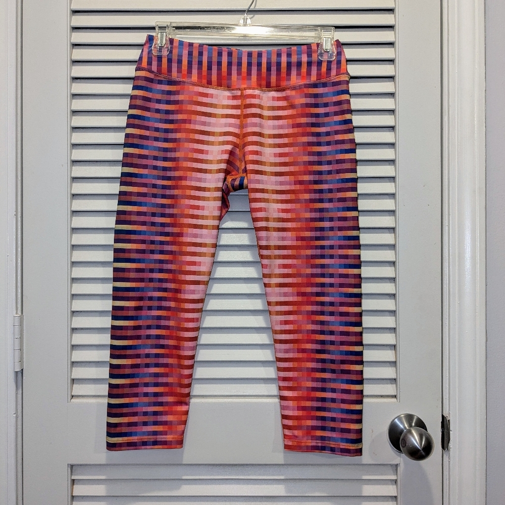 PrAna Roxanne Capri Athletic Leggings Women’s Medium Purple Orange Yoga Running - Picture 2 of 10